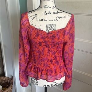 Peach Love peplum style top